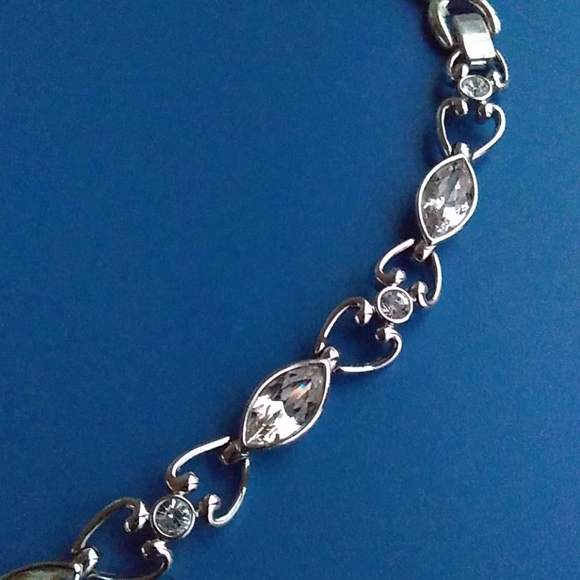 VINTAGE SWAROVSKI White Crystal Link Nklc&Bracelet - Picture 8 of 16